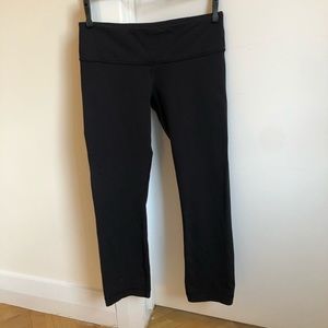 Lululemon Black Cropped Leggings